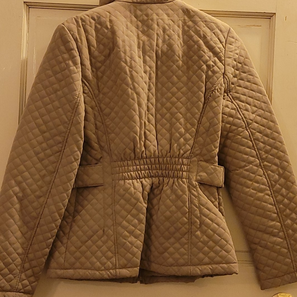 Tan jacket - Picture 3 of 5